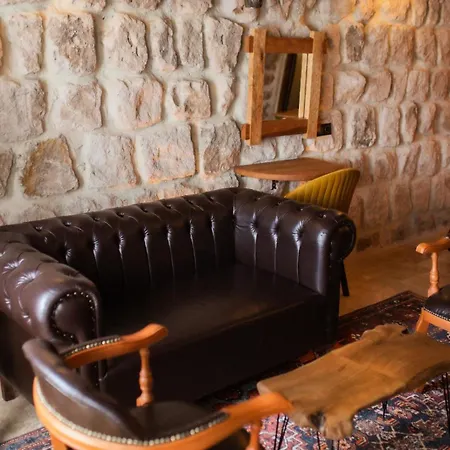 Rose Moon Cave Hotel