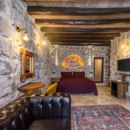 Rose Moon Cave Hotel Nevşehir