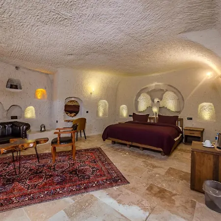 Rose Moon Cave Nevsehir