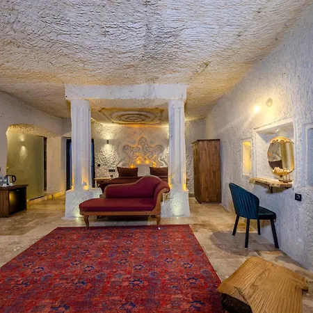 Hotel Rose Moon Cave