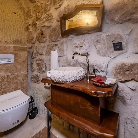 Hotel Rose Moon Cave *