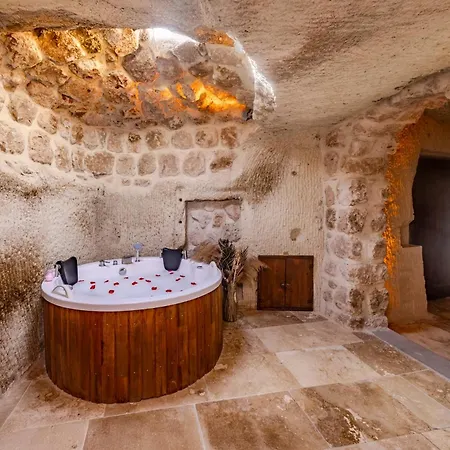 Rose Moon Cave