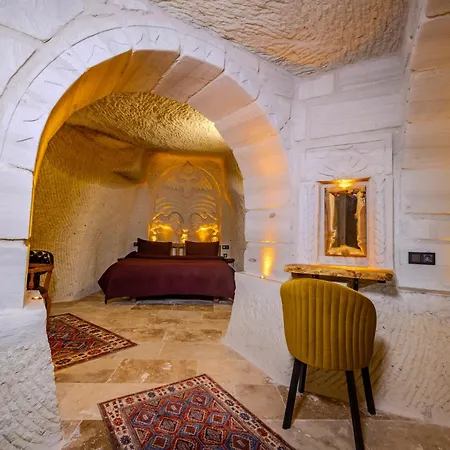 Hotel Rose Moon Cave *