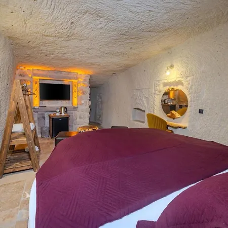 Hotel Rose Moon Cave *