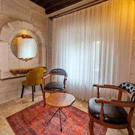 Rose Moon Cave Hotel