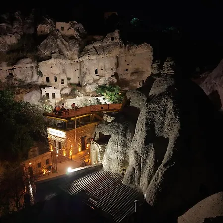 Rose Moon Cave Nevşehir