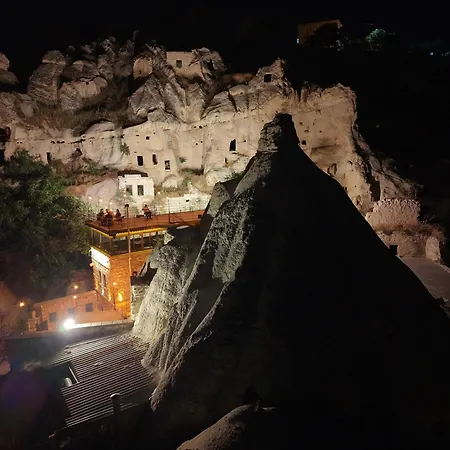 Rose Moon Cave *